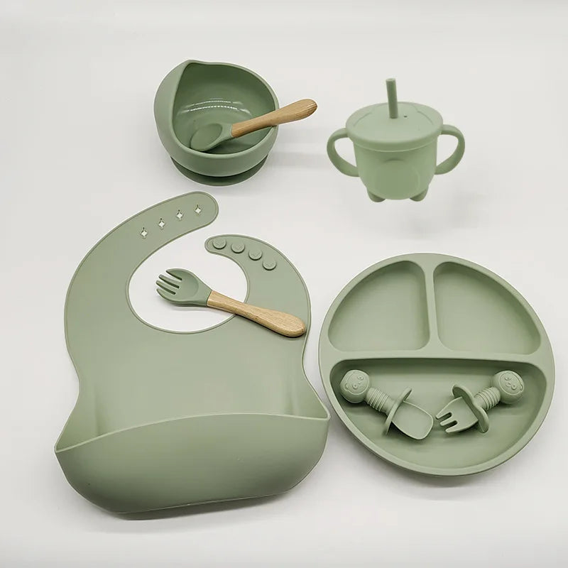 Children's Silicone Tableware Set - 6/8-Piece Baby Feeding Essentials with Suction Cups, Forks, Spoons, Bibs, Straws, and Cups
